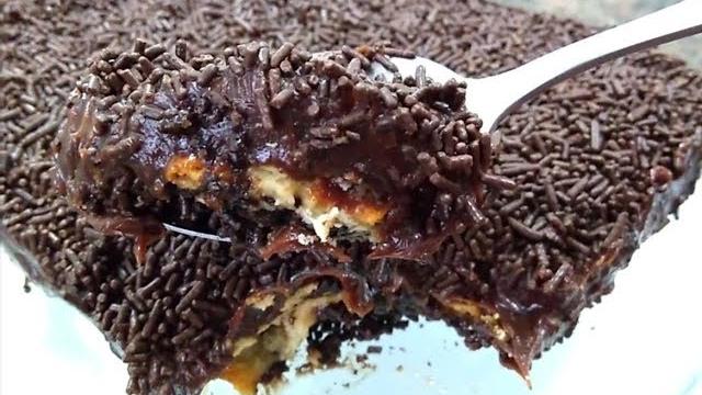 Receita Rápida de Sobremesa Feita com 5 Ingredientes