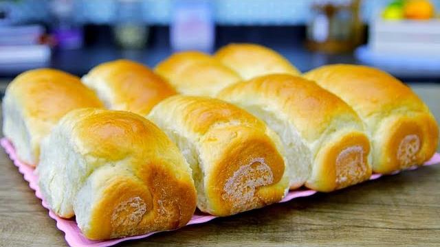 Receita Fácil de Pãozinho de Leite