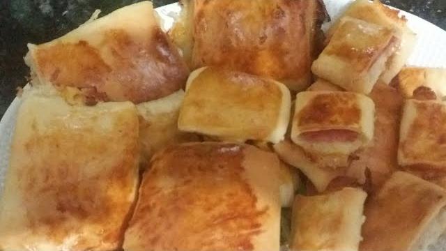 Salgado Assado Joelho Italiano Presunto e Queijo – Massa Super Fácil