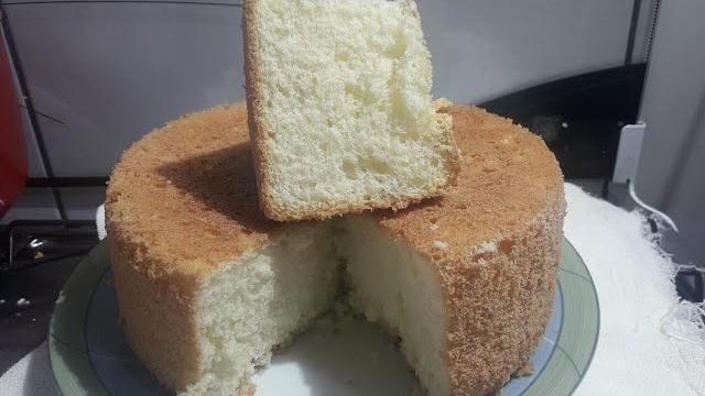 Pão de Ló Fácil – Com Apenas 3 Ingredientes