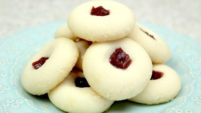 BISCOITINHO MANTECAU – DERRETE NA BOCA, SUPER FÁCIL