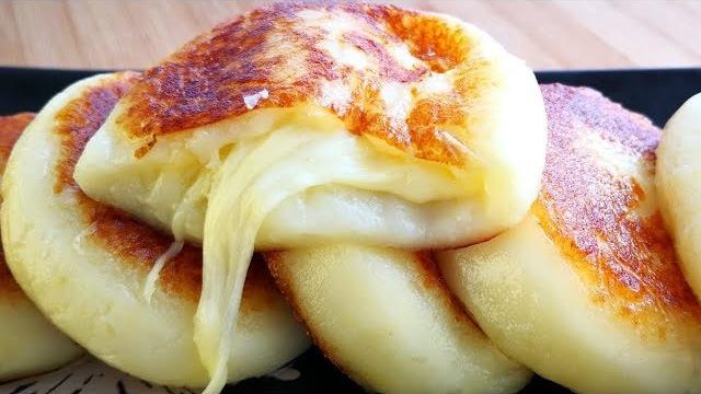 PÃOZINHO DE BATATA DE 4 INGREDIENTES SEM FORNO APRENDA EM 4 MINUTOS
