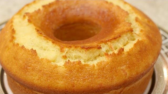BOLO DE QUEIJO – SABOR E TEXTURA INCRÍVEIS – É SÓ MEXER – SUPER FÁCIL