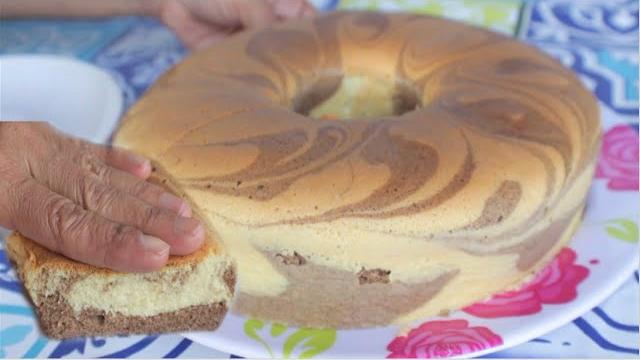 Bolo com Massa de Pão de Ló tipo Japonês