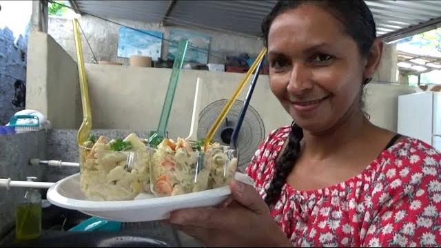 Macarronese no Copinho pra Servir no Churrasco!