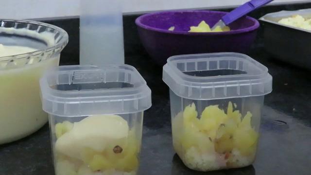 Bolo no Pote Abacaxi com Creme Belga