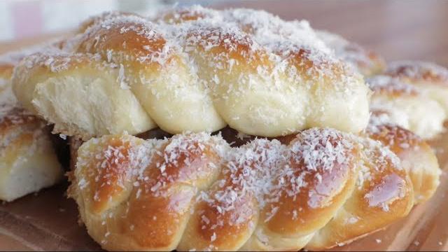 Rosquinha de Coco com Leite Condensado