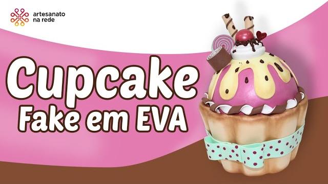 Cupcake fake de EVA em Tamanho Grande