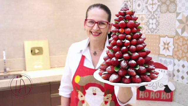 Como Fazer uma Arvore de Natal de Morangos