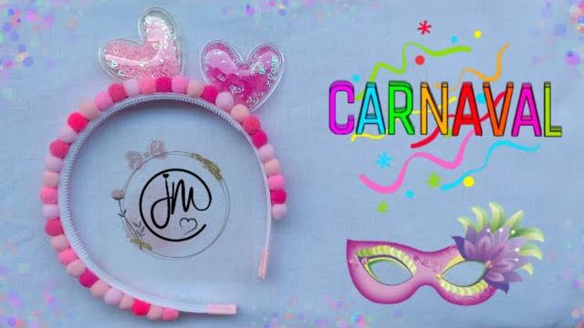 Tiara Pompons 2 para o carnaval  – Tiara de Pompons e apliques