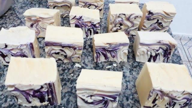 Sabão Liquido Para Roupas Encardidas – Limpa, Clareia e Higieniza de Forma Eficiente