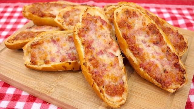 PÃO COM LINGUIÇA -MEGA DELICIOSO – CROCANTE – LANCHE PARA TODA HORA