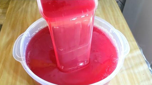 DETERGENTE CASEIRO MAIS FÁCIL DO MUNDO – MELHOR QUE O INDUSTRIAL