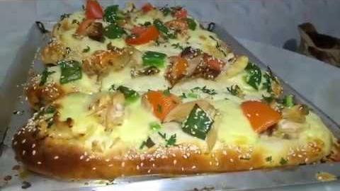 Pão Recheado de Calabresa e Frango