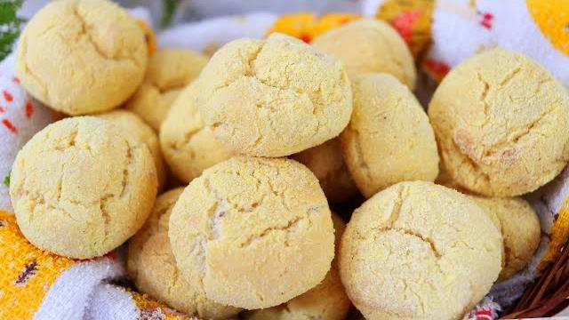 As Melhores Broinhas de Fubá do Mundo – Broinha Aerada Fácil e Rápida
