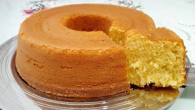 BOLO DE FUBÁ COZIDO COM COCO BEM FOFINHO