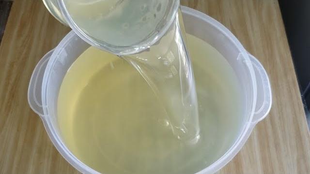 SABÃO LÍQUIDO MELHOR QUE DE MERCADO COM APENAS 2 INGREDIENTES
