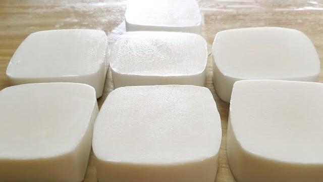SABÃO DE COCO SEM SODA ATIVA COM 1 BARRA DE MERCADO