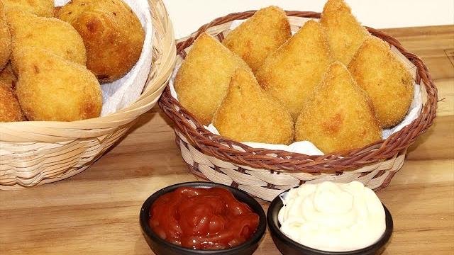 Coxinha de Frango Simples e Fácil de Fazer