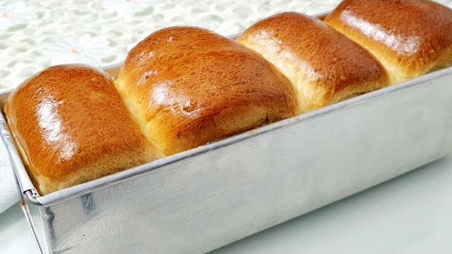 PÃO FOFINHO DE MANTEIGA – RECEITA DE PÃO CASEIRO FÁCIL E SUPER GOSTOSO