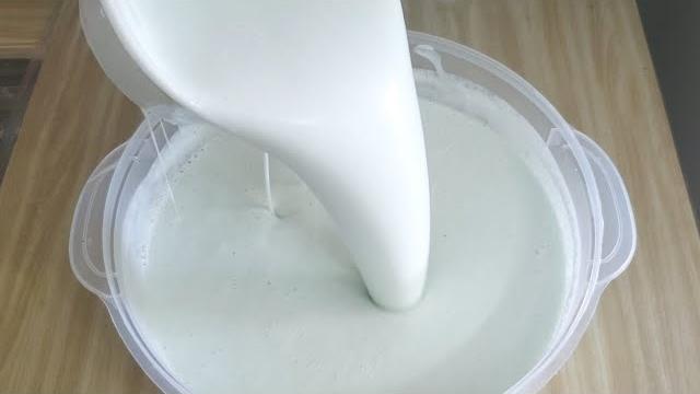 SABONETE LÍQUIDO BARATO – SÓ 2 INGREDIENTES A FRIO SEM SODA ATIVA