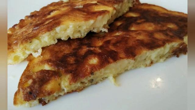 Pão de queijo de frigideira super fácil