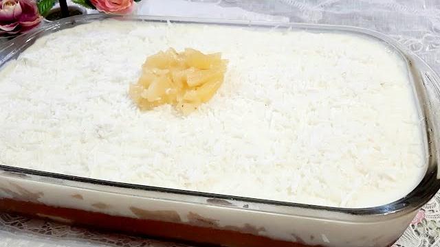 Bolo Molhadinho de Abacaxi Com Coco – Delicioso e Fácil de Fazer