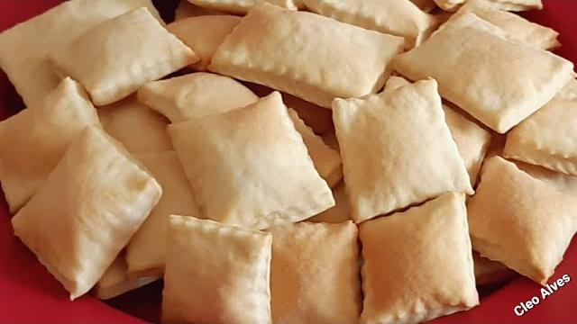 Bolacha de Maionese Super Crocante com 3 Ingredientes
