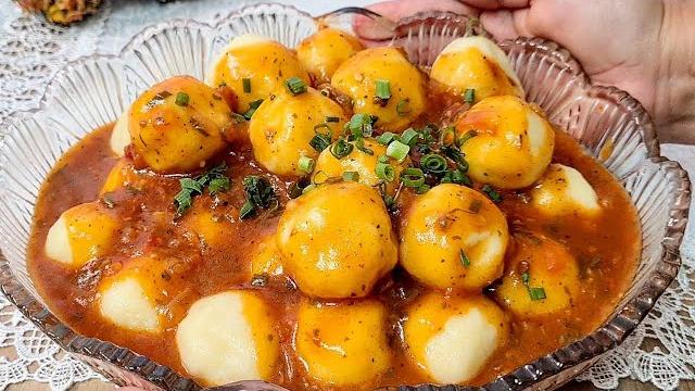NHOQUE DE BATATA RECHEADO – MASSA LEVE, FÁCIL E MUITO RÁPIDO DE FAZER