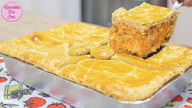 Empadão Com Recheio De Frango E Palmito