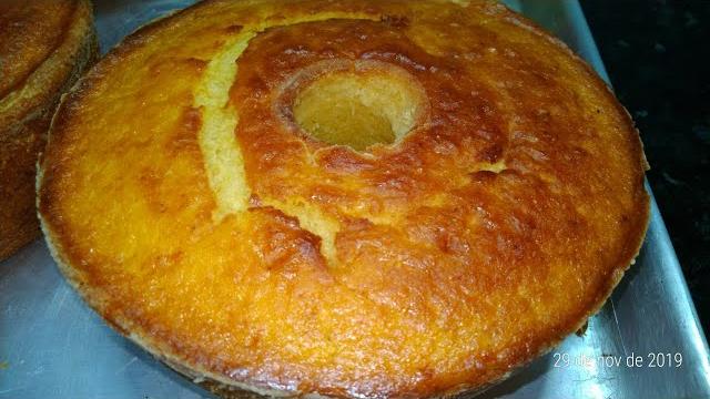 Bolo Imperial de Fubá Macio e Delicioso