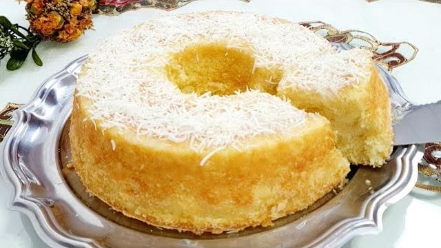 BOLO FOFINHO DE MANDIOCA SUPER GOSTOSO E FÁCIL DE FAZER – BOLO DE APIM OU MACAXEIRA