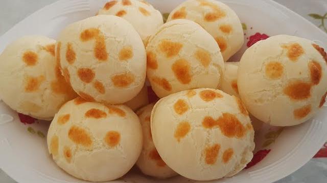Pão de Queijo De Mandioca (Macaxeira ou Aipim)