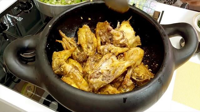 Como Fazer Frango Caipira Quiabo E Pequi