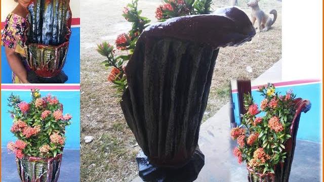 Vaso De Lençol, Tecido E Cimento