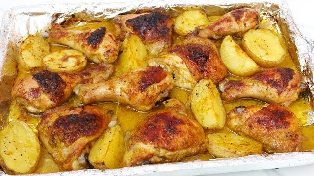 Frango Assado Com Batatas – Coxa E Sobrecoxa