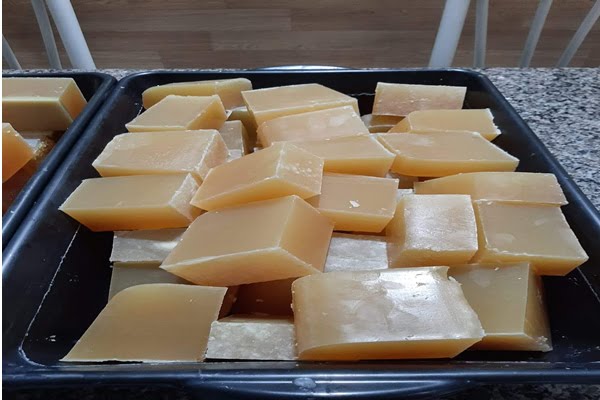 Sabão de Álcool com Sebo e Óleo