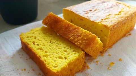 Pãozinho de Fubá com Leite de Coco