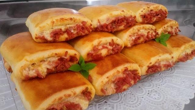 Enroladinho de Calabresa Com Queijo – Massa Para Salgado Assado