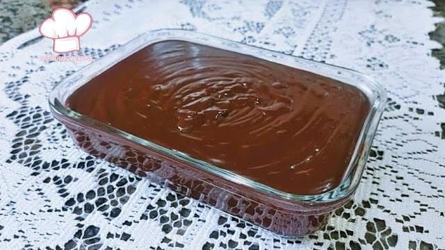 Sobremesa de Brigadeiro Doce na Travessa