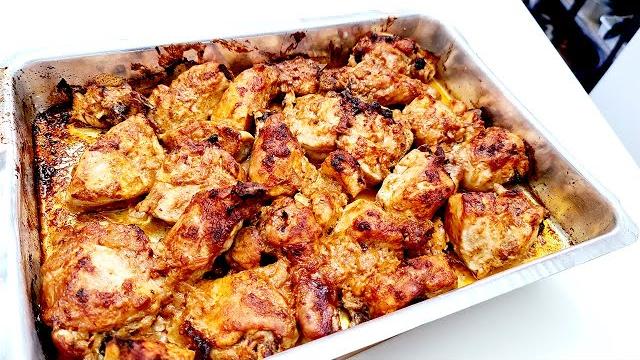 Deliciosa Coxa Sobrecoxa Com Peito de Frango Crocante – Perfeita Para o Domingo de Páscoa