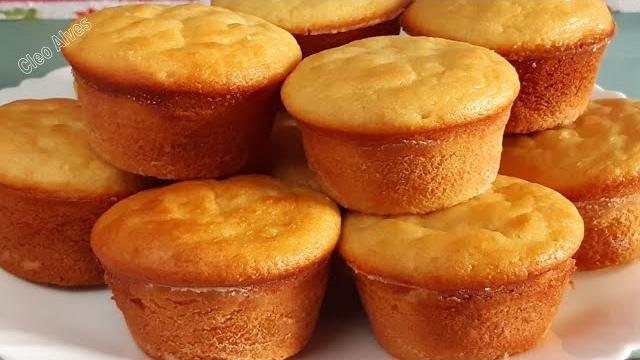 Bolinhos de Batata Doce sem Trigo e sem Leite para Substituir o Pão no Café