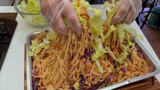 Conheça um Jeito Diferente de Comer Macarronada com Legumes