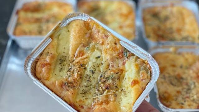 Tortinha de Pizza Feita na Marmita – É Sucesso de Vendas