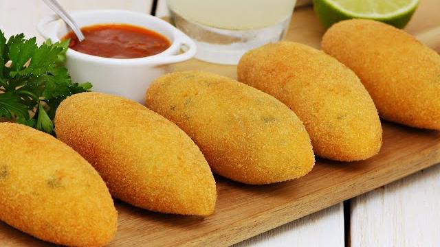 Receita Campeã de Bolinho de Mandioca Recheado
