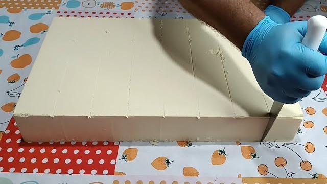 Sabão Caseiro em Pedaços Feito Com Óleo Usado