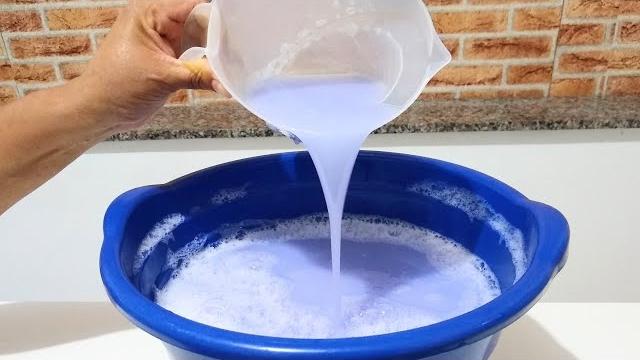 Sabão Líquido Super Potente – Limpa Muito e Espuma Muito