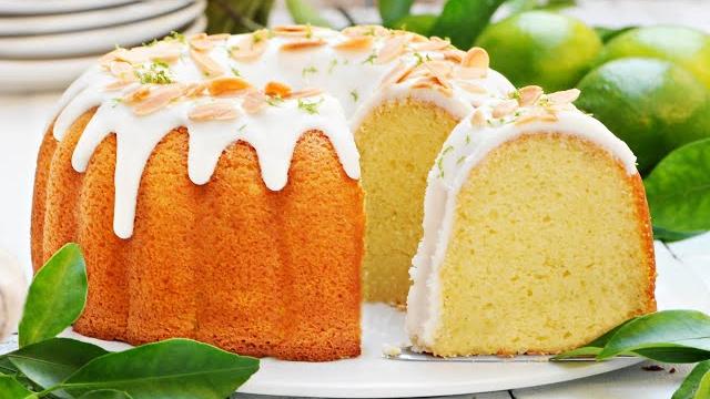 O Melhor Bolo de Limão Da Sua Vida – Úmido, Delicioso e Derrete na Boca