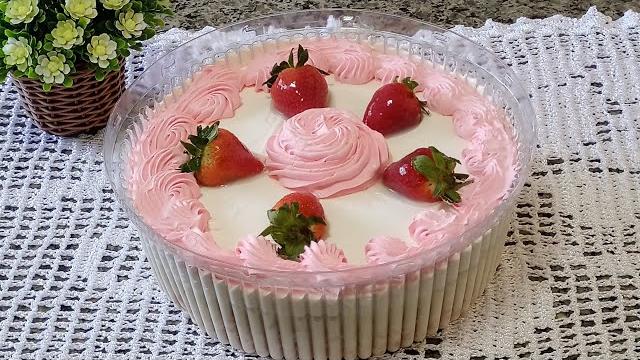 Bolo Alagado: Cremoso, Fofinho e Com Muita Calda – Uma Delícia Irresistível!