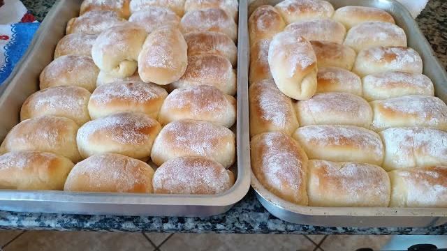 Pãezinhos Caseiro de Leite condensado
